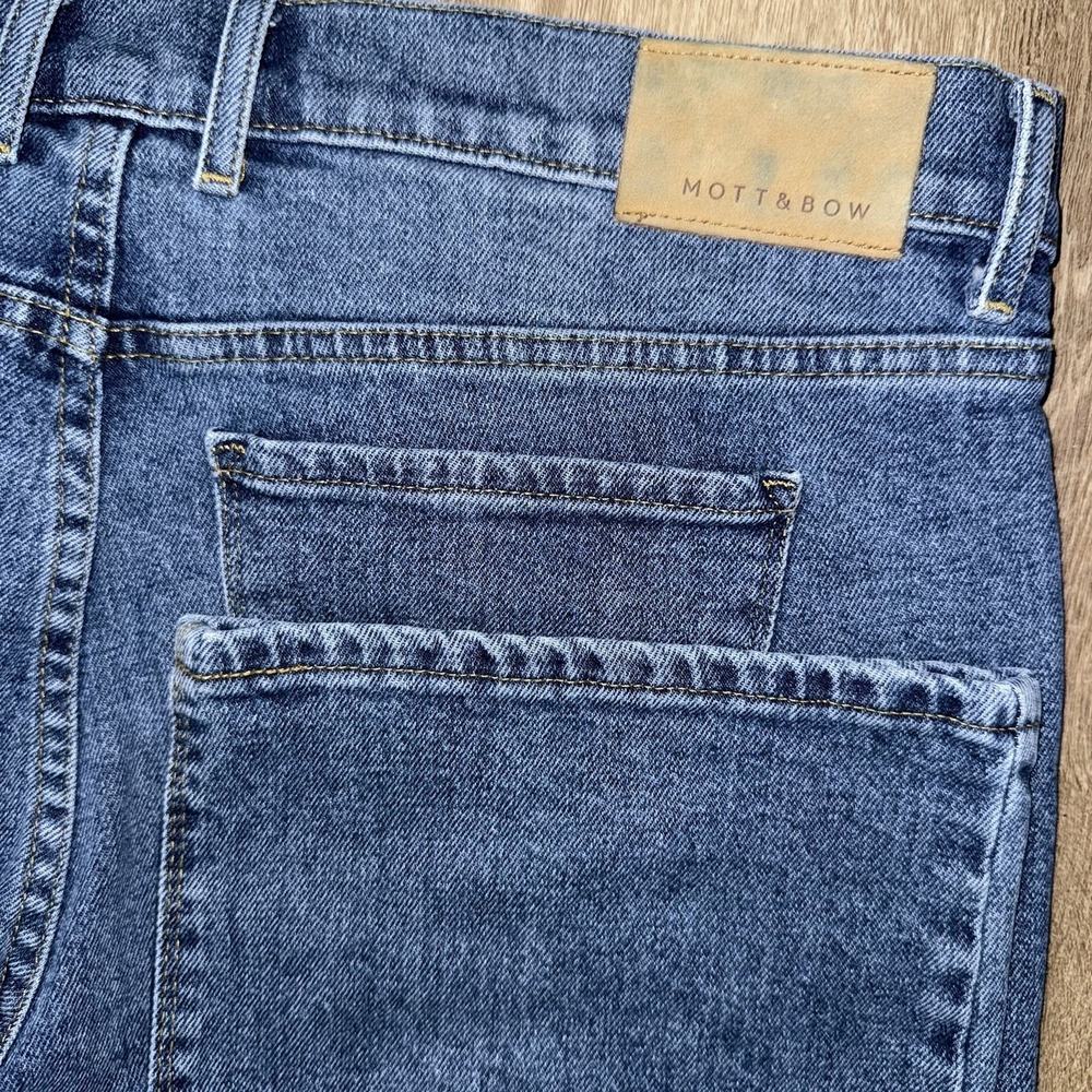 Mott And Bow Straight Leg Jeans Men's 38x30 Medium Blue Wash Stretch